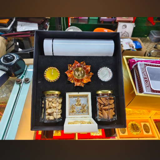 Corporate Diwali Gift Box-https://media.vyaparify.com/vcards/products/335032/product_1756143127_68ac9e17988f2.png Image