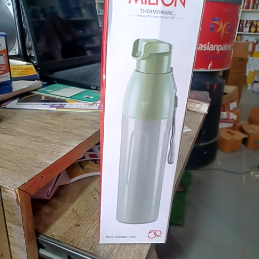 Water bottle-https://media.vyaparify.com/vcards/products/340544/product_1756889291_68b800cb01cfa.png Image
