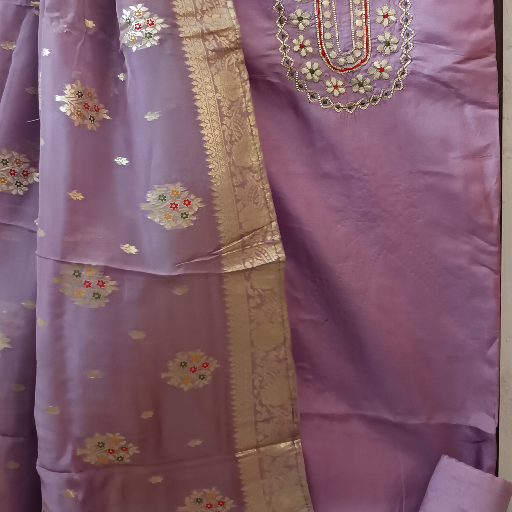 Ethnic Unstitched Suit-https://media.vyaparify.com/vcards/products/350200/product_1757761136_68c54e7018ec4.png Image