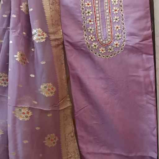 Ethnic Unstitched Suit-https://media.vyaparify.com/vcards/products/350203/product_1757761136_68c54e708de92.png Image