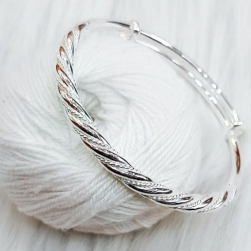 Kada ledies 92.5 starling Silver-https://media.vyaparify.com/vcards/products/350977/product_1757905706_68c7832ac2e82.png Image
