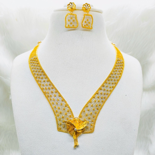 Antique nackless-https://media.vyaparify.com/vcards/products/358402/product_1758281338_68cd3e7a0b0f1.png Image