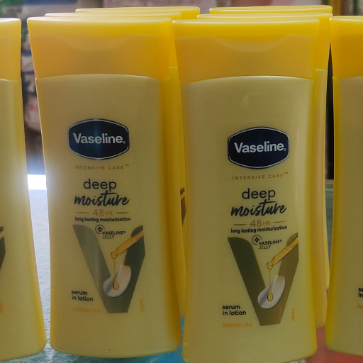 Vaseline body lotion-https://media.vyaparify.com/vcards/products/360272/product_1758449917_68cfd0fd61604.png Image