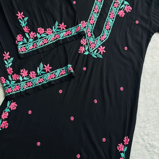 PREMIUM QUALITY MODAL DUEL SHADE THREAD WORK KURTIES.-https://media.vyaparify.com/vcards/products/362879/product_1758686361_68d36c999de75.png Image