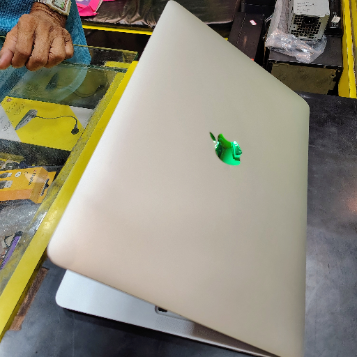 MacBook Pro Touch Panel-https://media.vyaparify.com/vcards/products/365690/product_1758894680_68d69a5892da5.png Image