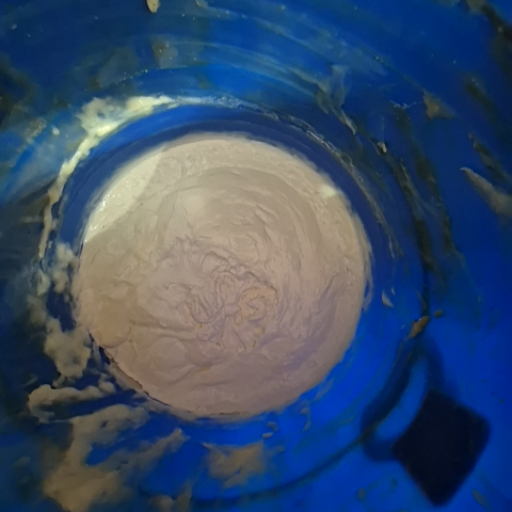 Milk cream-https://media.vyaparify.com/vcards/products/367334/product_1759141640_68da5f080ff49.png Image