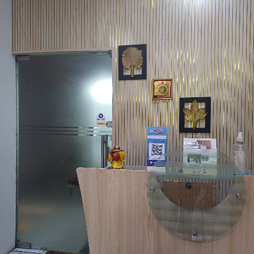 Hair cut-https://media.vyaparify.com/vcards/products/367801/product_1759216468_68db835427e4b.png Image