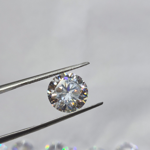 Round Cubic Zirconia Stone-https://media.vyaparify.com/vcards/products/367848/product_1759218760_68db8c48bb062.png Image