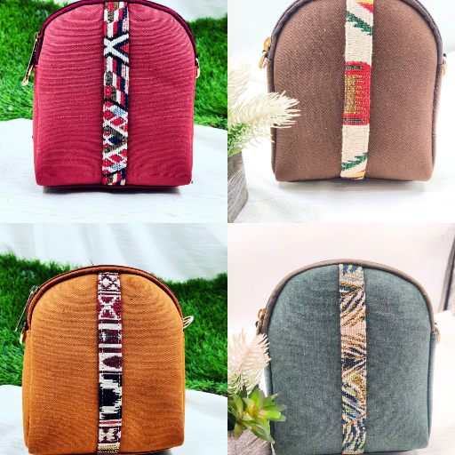 Small Backpack cum Sling-https://media.vyaparify.com/vcards/products/369914/product_1759481218_68df8d82ef426.png Image