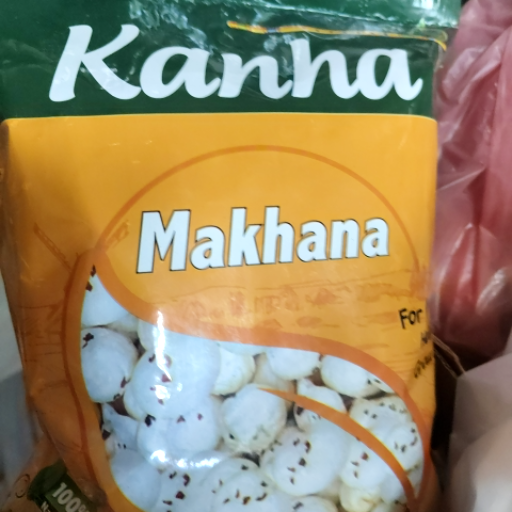 Makhana-https://media.vyaparify.com/vcards/products/371082/product_1759566443_68e0da6b6b266.png Image