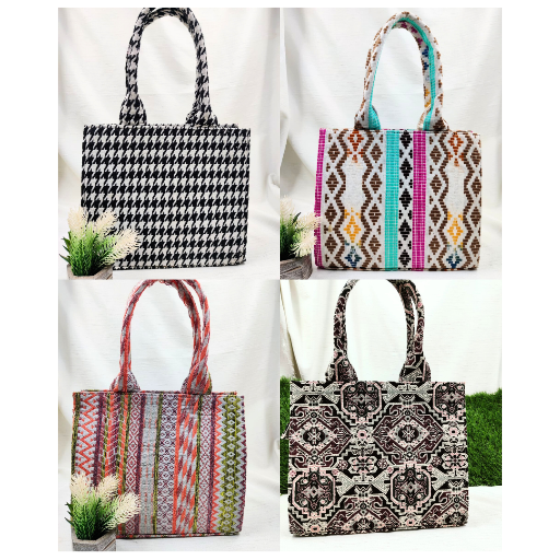 Medium Jacquard Tote Bag-https://media.vyaparify.com/vcards/products/373275/product_1759749076_68e3a3d4647dd.png Image