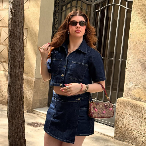 Denim Co ord Set-https://media.vyaparify.com/vcards/products/373311/product_1759749712_68e3a65078292.png Image