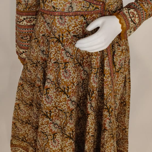 anarkali suit-https://media.vyaparify.com/vcards/products/374945/product_1759834551_68e4f1b7087a5.png Image