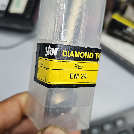 Solar diamond-https://media.vyaparify.com/vcards/products/376943/product_1759941299_68e692b3ac60e.png Image