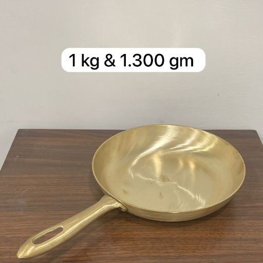 Bronze fry pan-https://media.vyaparify.com/vcards/products/379843/product_1760164889_68e9fc196d825.png Image