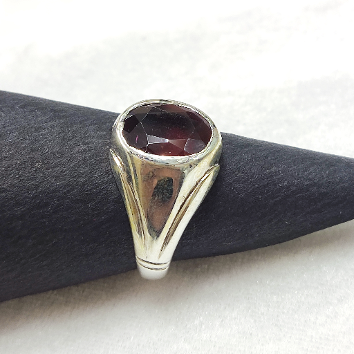 Hessonite (Gomed) Sterling Silver Ring-https://media.vyaparify.com/vcards/products/379913/product_1760169039_68ea0c4fb2e2c.png Image