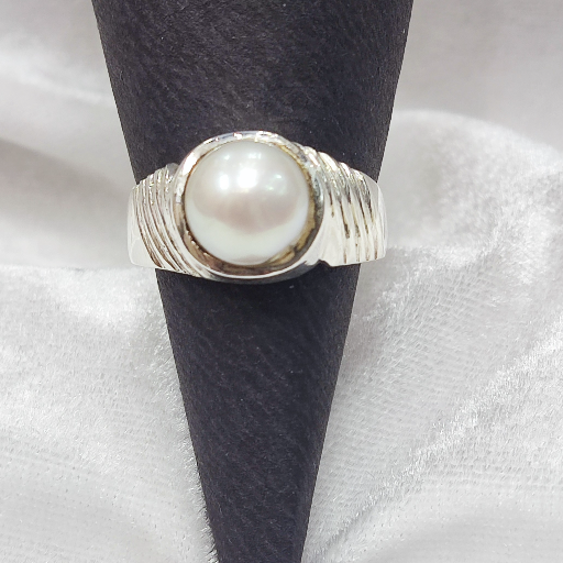 Pearl Silver Ring-https://media.vyaparify.com/vcards/products/379927/product_1760169760_68ea0f209d844.png Image