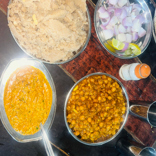 Food-https://media.vyaparify.com/vcards/products/381888/product_1760384084_68ed545445a1b.png Image