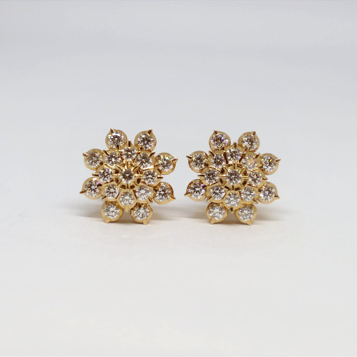 Diamond earrings-https://media.vyaparify.com/vcards/products/393394/product_1761464141_68fdcf4da5e1a.png Image