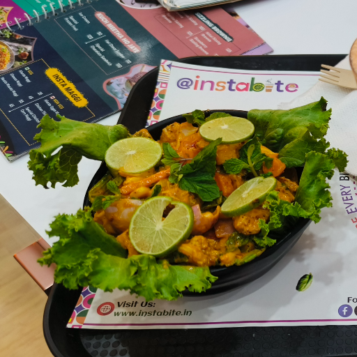 CHICKEN TIKKA SALAD-https://media.vyaparify.com/vcards/products/397290/product_1761900138_6904766ae783c.png Image