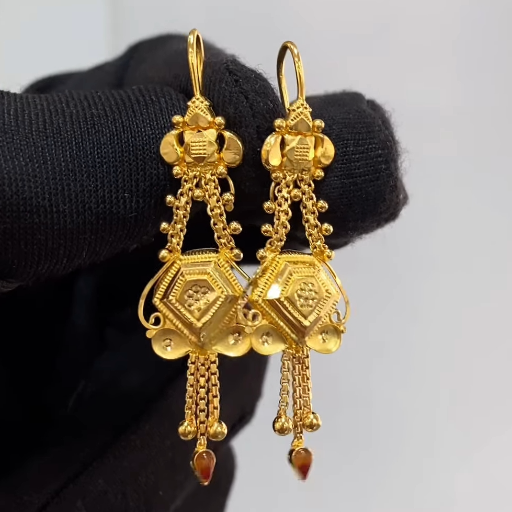 Gold Tops-https://media.vyaparify.com/vcards/products/405029/product_1762594853_690f1025d6eab.png Image