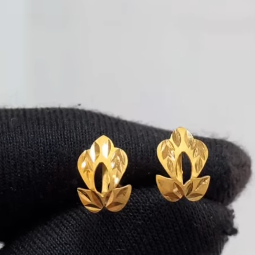 Gold earrings-https://media.vyaparify.com/vcards/products/405092/product_1762597484_690f1a6c2cd26.png Image