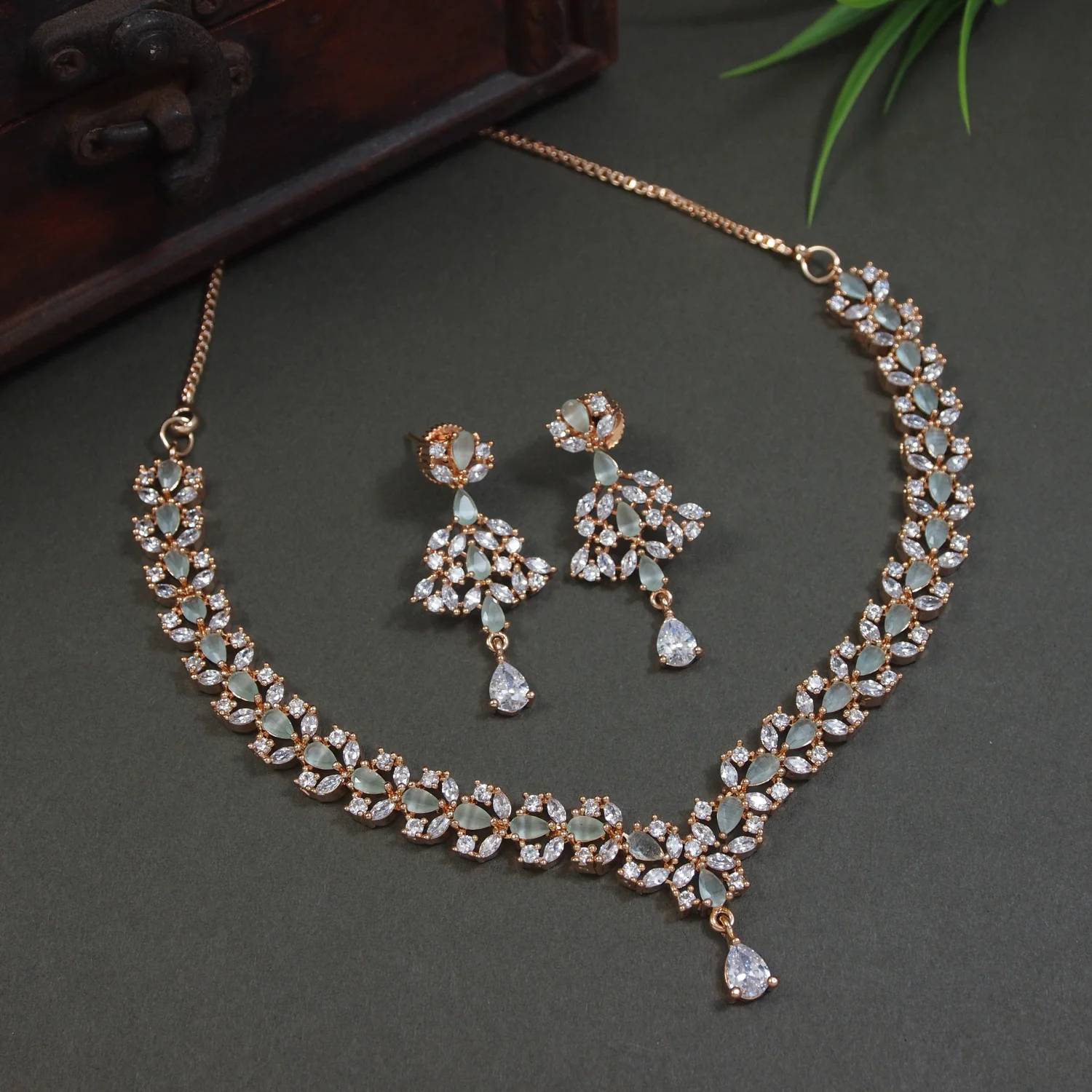 Elegant Crystal Necklace Set