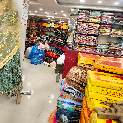 Varun-https://media.vyaparify.com/vcards/products/416427/product_1763380582_691b0d66cb10a.png Image