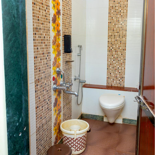 Delux Room Available-https://media.vyaparify.com/vcards/products/417013/product_1763444460_691c06ec0016a.png Image