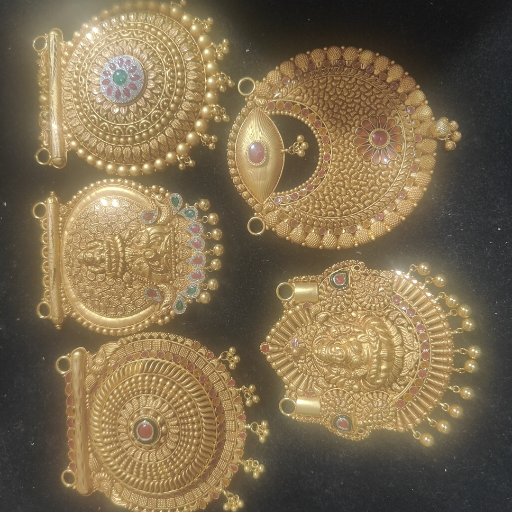 Pendant Set-https://media.vyaparify.com/vcards/products/417178/product_1763446818_691c102278579.png Image