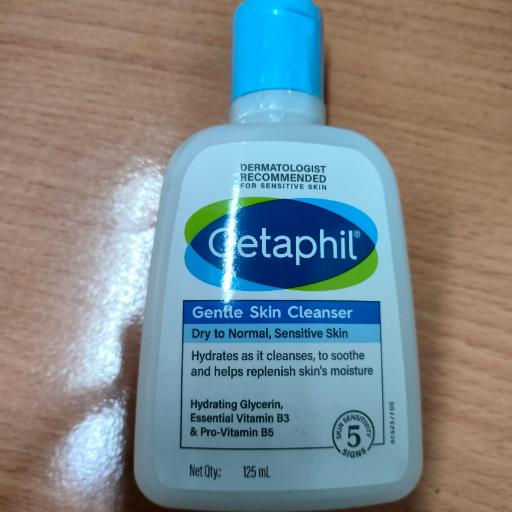 Cetaphil gentle skin cleanser-https://media.vyaparify.com/vcards/products/417228/product_1763447446_691c12967036b.png Image