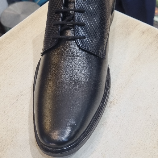 Leather shoes-https://media.vyaparify.com/vcards/products/418539/product_1763466007_691c5b1754e17.png Image