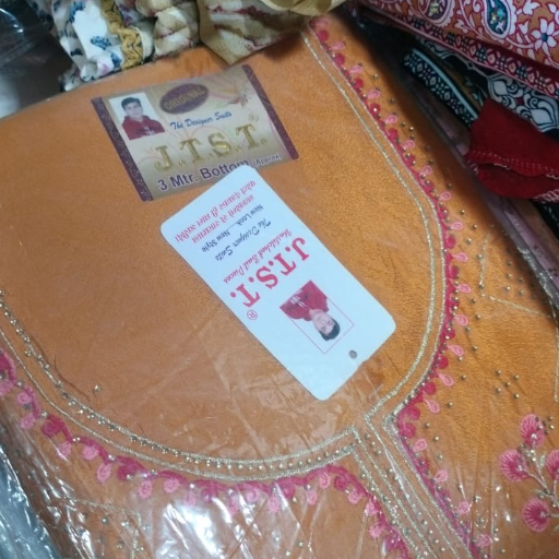 Suit-https://media.vyaparify.com/vcards/products/418694/product_1763470005_691c6ab5463f3.png Image