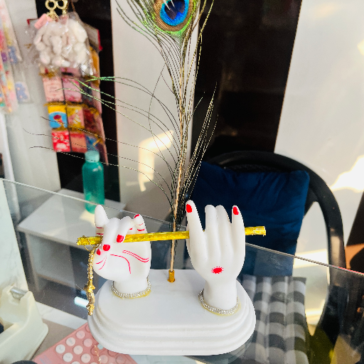 Krishna hand with flute-https://media.vyaparify.com/vcards/products/420963/product_1763618987_691eb0ab0028f.png Image