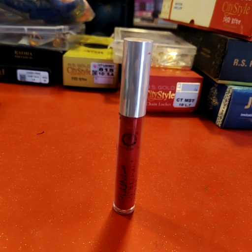 Red ♥️ lipistic-https://media.vyaparify.com/vcards/products/422751/product_1763708484_69200e44cb14e.png Image