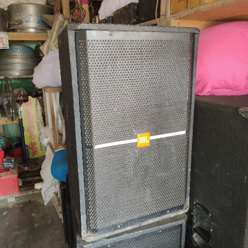 Jbl speaker-https://media.vyaparify.com/vcards/products/424181/product_1763786354_69213e726d389.png Image