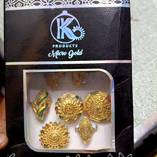 Golden rings-https://media.vyaparify.com/vcards/products/426086/product_1763986250_69244b4ab3f41.png Image