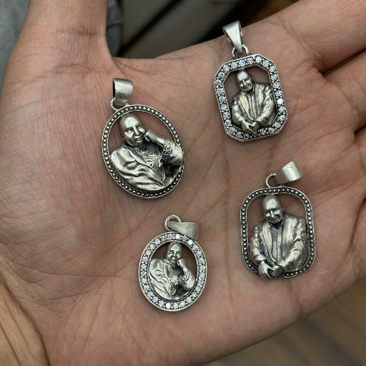 925 silver Guruji pendant