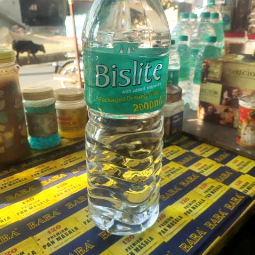  Bislit water 2000ml bottle SAYED MUBARAK PATWEGAR PATWEGAR PAN SHOP  T G ROAD NEAR  MITTI MASJID LANDMARK NEAR OLD BUS STAND HANAGAL