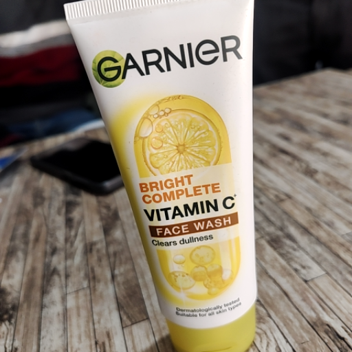 Face wash-https://media.vyaparify.com/vcards/products/428785/product_1764154023_6926daa71e5a1.png Image