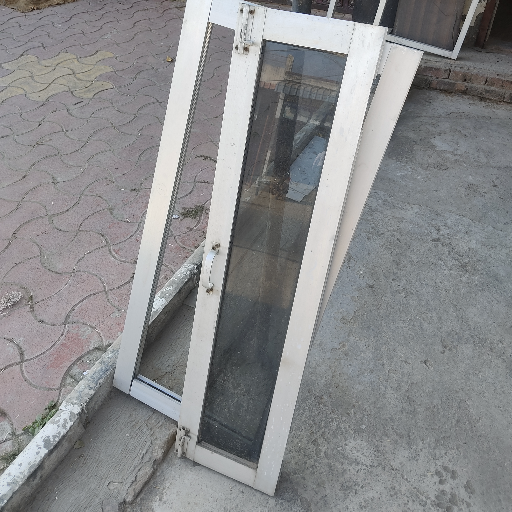 Aluminium window-https://media.vyaparify.com/vcards/products/430807/product_1764318567_69295d67b93cb.png Image