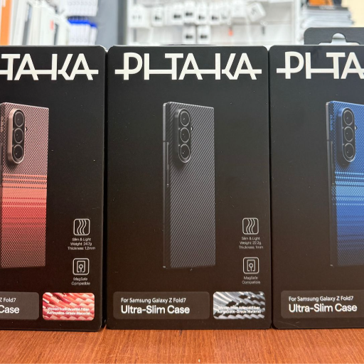 PITAKA ORIGINAL carbon fibre case for iPhone-https://media.vyaparify.com/vcards/products/432106/product_1764406572_692ab52c4069d.png Image
