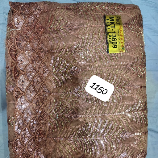 Saree-https://media.vyaparify.com/vcards/products/433974/product_1764592416_692d8b2000188.png Image