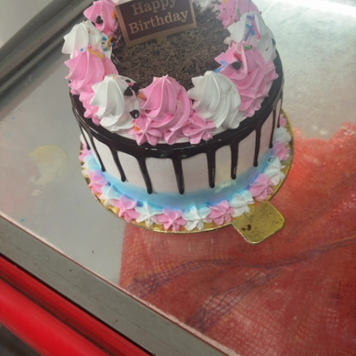 Black Forest cake eggless-https://media.vyaparify.com/vcards/products/436414/product_1764744586_692fdd8a0fe5e.png Image