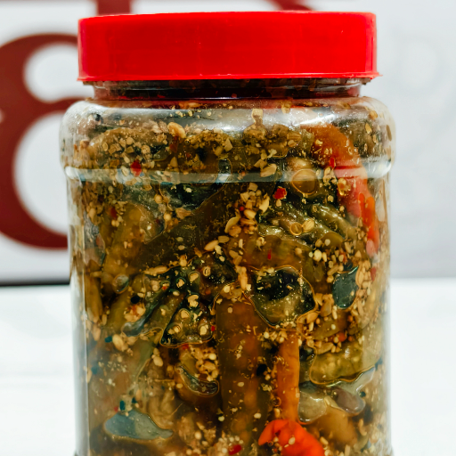 मिर्च का अचार-https://media.vyaparify.com/vcards/products/437855/product_1764764654_69302beec03b1.png Image