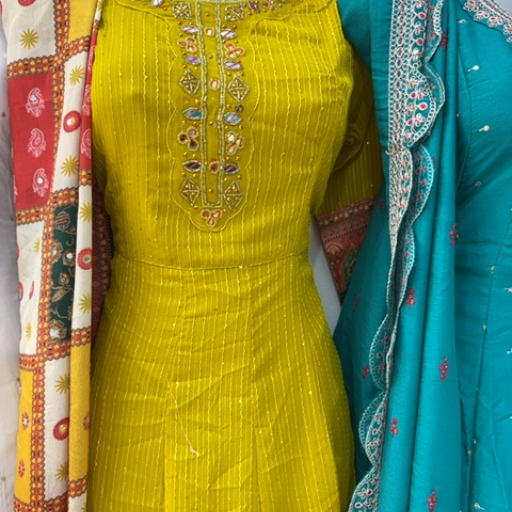 Kurtis-https://media.vyaparify.com/vcards/products/439948/product_1764853562_6931873a1dc9c.png Image