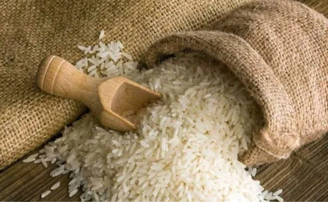 Premium White Rice in Hoshiarpur - High-Quality Grains-https://media.vyaparify.com/vcards/products/443655/product_1765176086_69367316c99b2.png Image