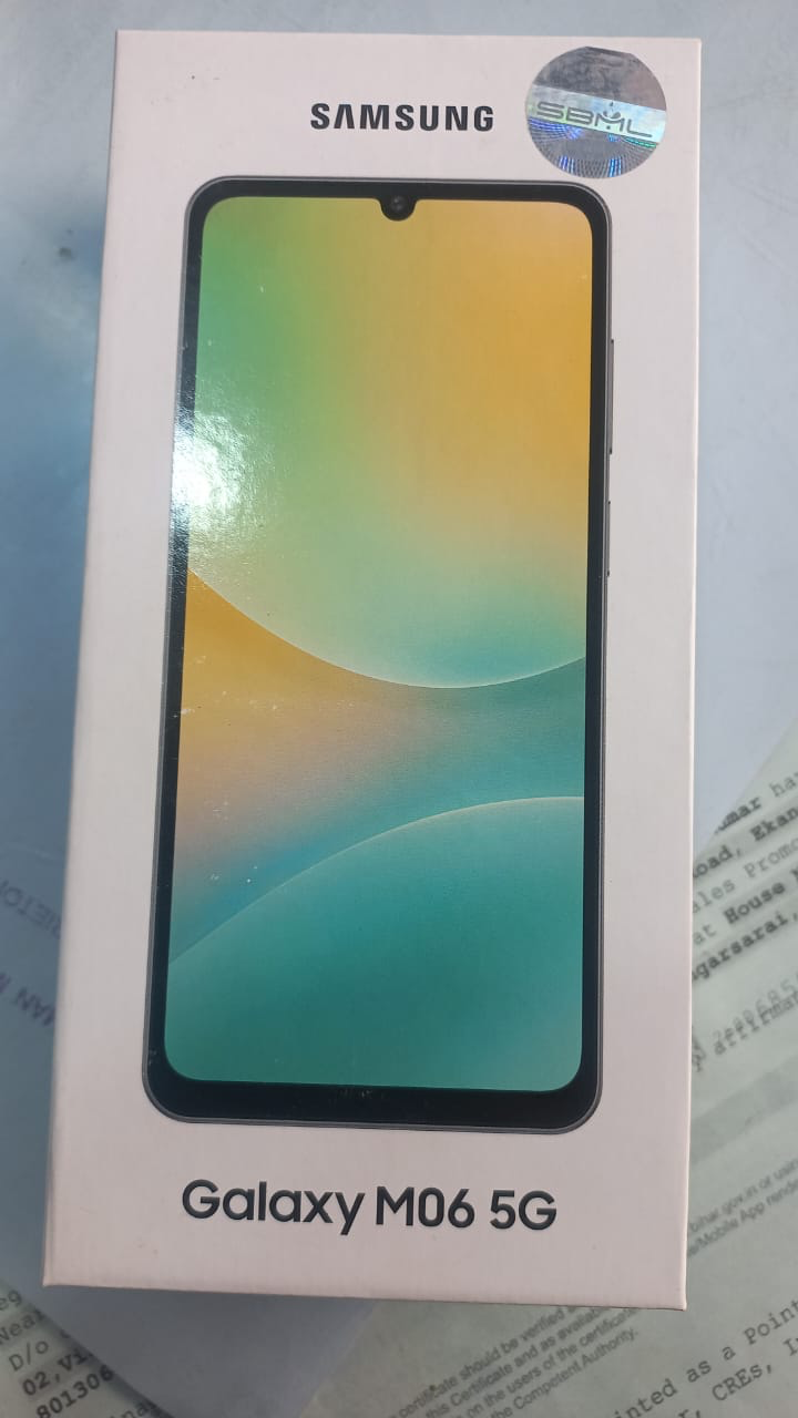 Smartphone in Musahari with 12/256 Storage Capacity-https://media.vyaparify.com/vcards/products/446621/product_1765304196_69386784d9ae3.png Image