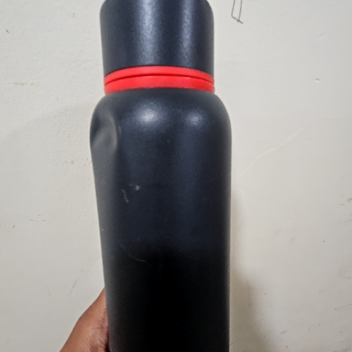 School Bottle in Batala: Durable and Leak-proof Design-https://media.vyaparify.com/vcards/products/450719/product_1765519331_693bafe345431.png Image