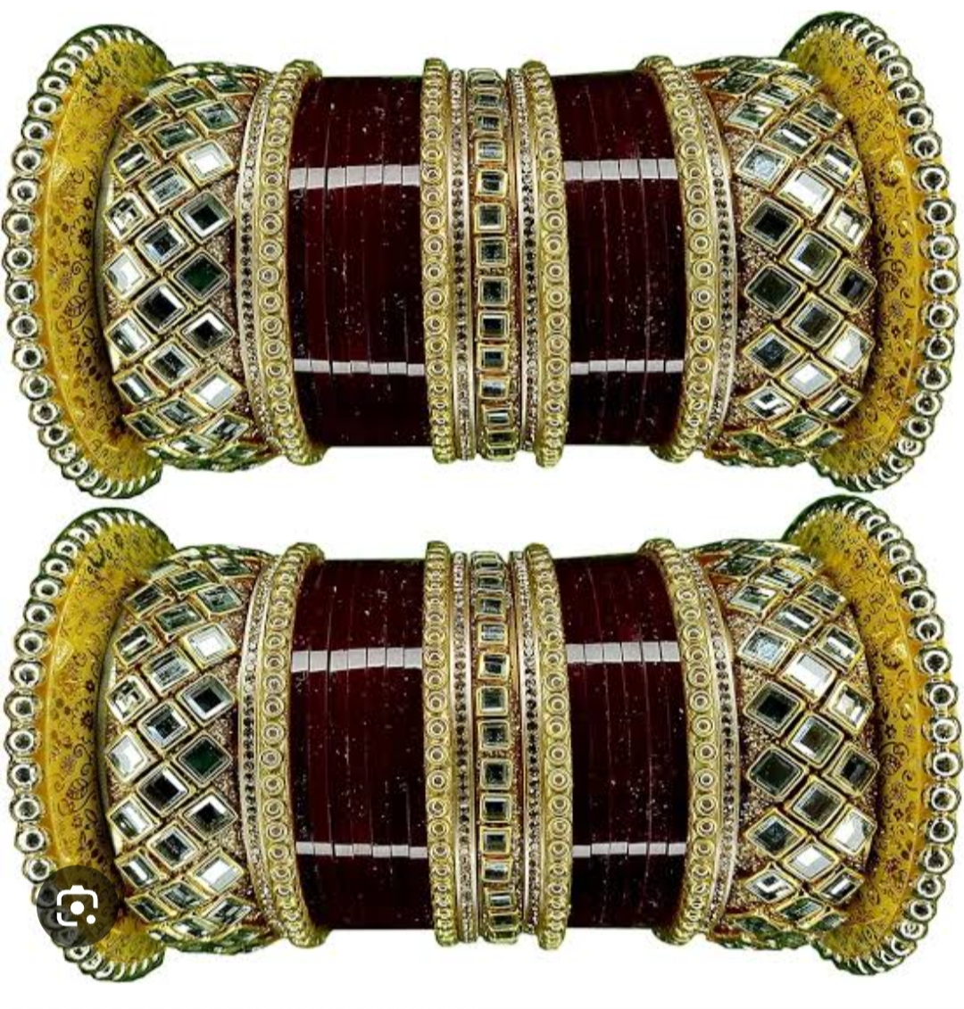 Bridal Kundan Bangles in Hoshiarpur - Stunning Traditional Design-https://media.vyaparify.com/vcards/products/451463/product_1765526681_693bcc999c8e4.png Image